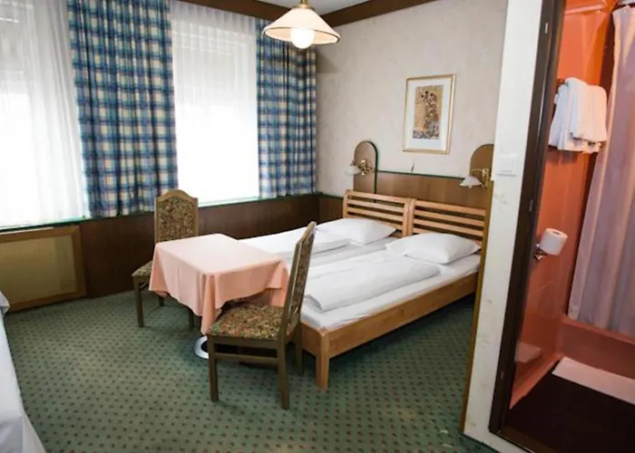 Hadrigan Hotel 3*